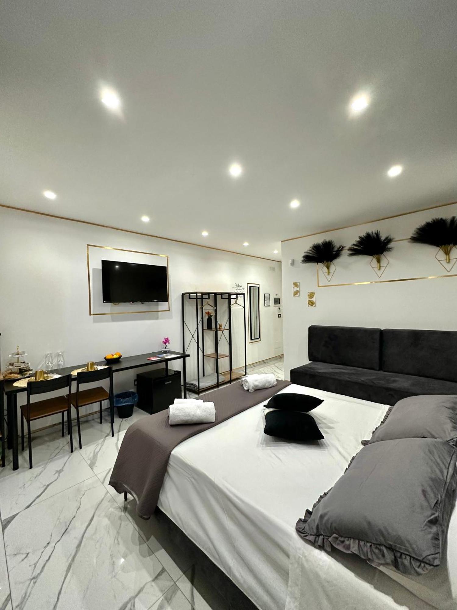 Oltremare Apartment Bari Bagian luar foto