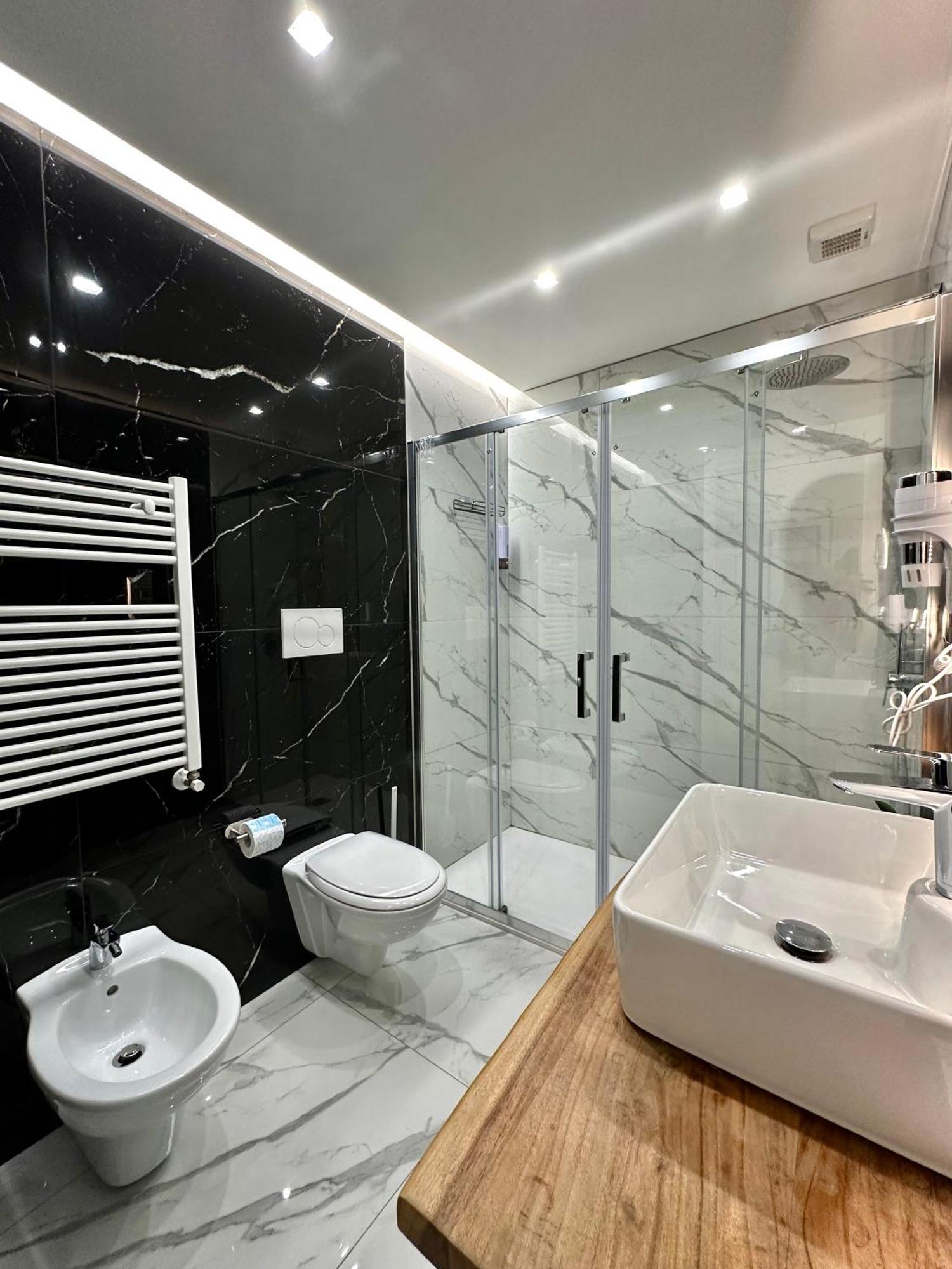 Oltremare Apartment Bari Bagian luar foto